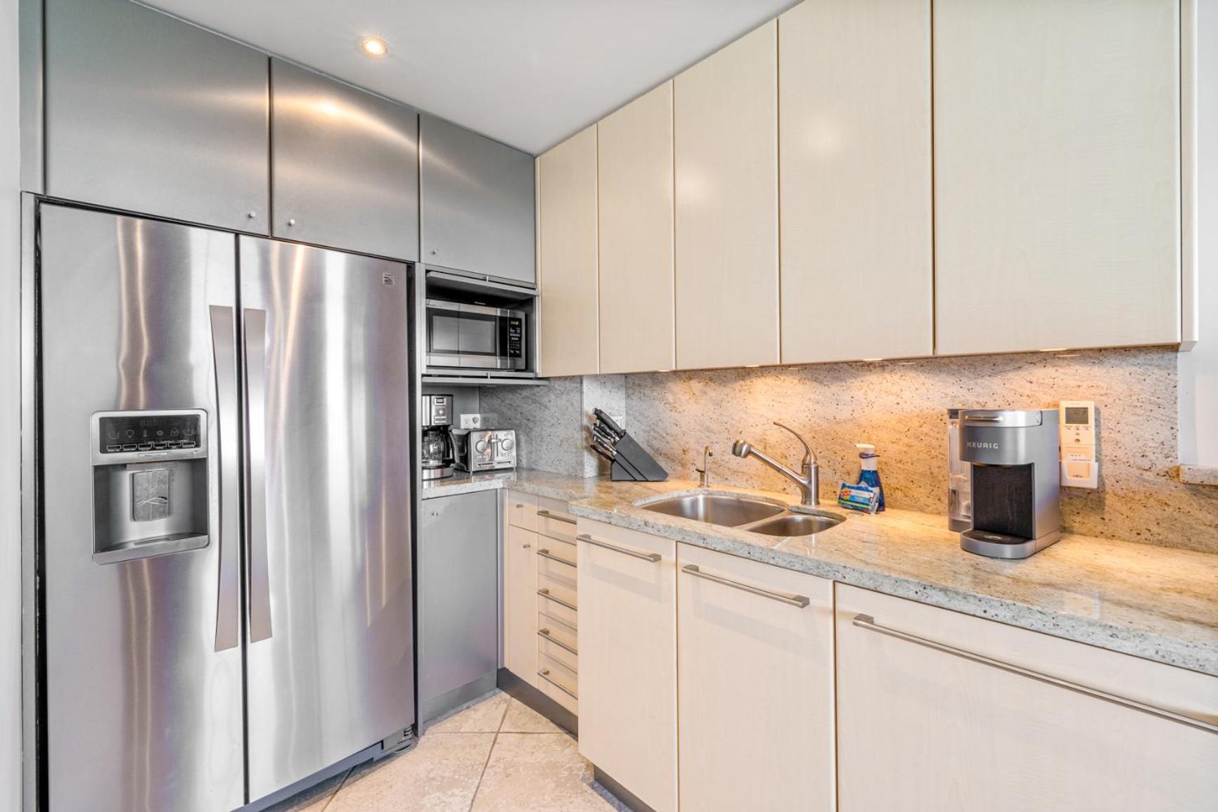 The Noniluna Two - Sleeps 9 Plus Pack N Play Lahaina Zewnętrze zdjęcie